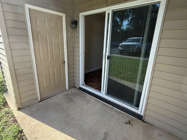 1418 E Main St #D33 — Photo 10