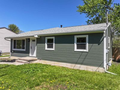 2226 Pollard Rd, Lansing, MI, 48911