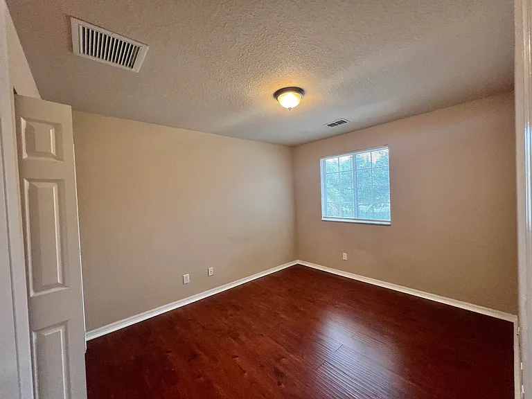 2552 SW Marshfield Ct — Photo 20