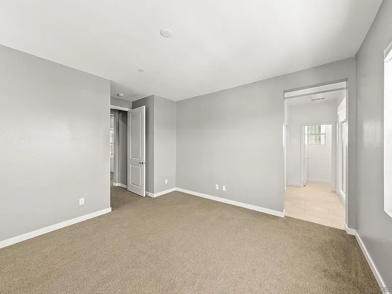 2028 Avenida Andanza — Photo 34