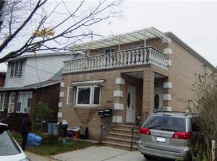 15831 78th Rd, Fresh Meadows, NY 11366