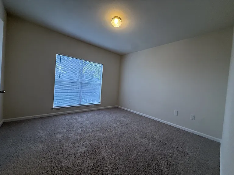 Wesley Kensington Apartments at Stonecrest — Photo 200