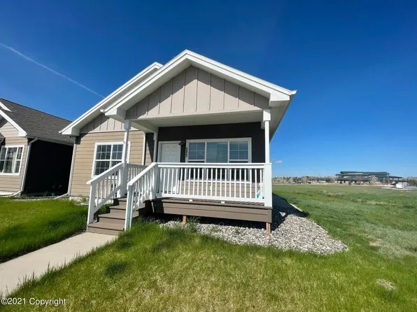 3704 N College Park Ct, Gillette, WY 82718