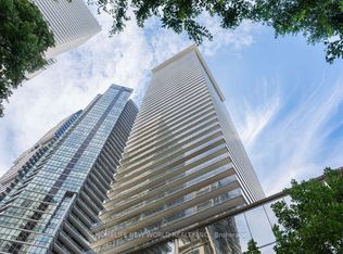 33 Charles St E #802-C08, Toronto, ON M4Y 0A2