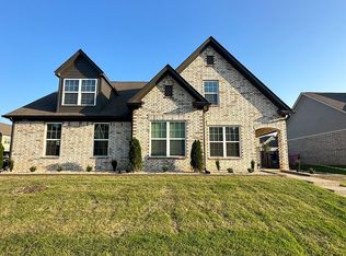9583 Crape Myrtle Dr, Olive Branch, MS 38654