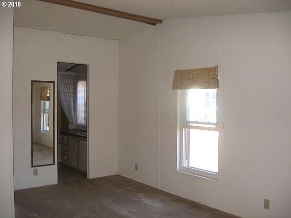 5th image of 18175 S Treetop Dr