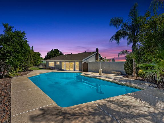 5th image of 9840 Tywood Ct