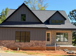 112 Wedge Way, Travelers Rest, SC 29690