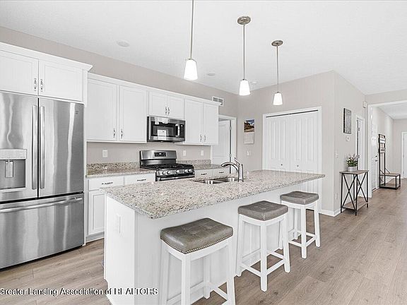 4th image of 3986 Mustang Rd