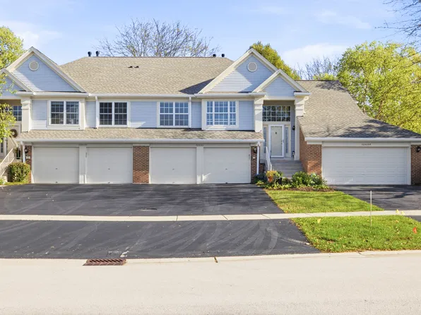 30W101 Willow Ln #B, Warrenville, IL 60555