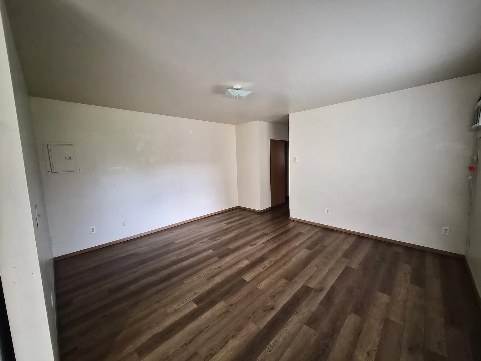 301 E 3rd St — Photo 3