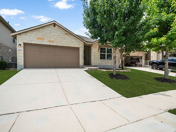 3rd image of 5915 CALAVERAS WAY