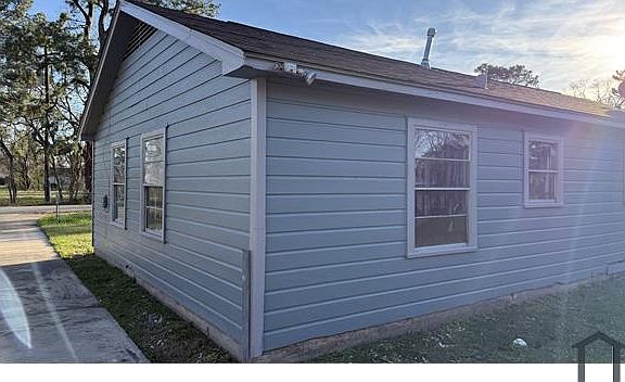 2nd image of 7637 Laura Koppe Rd