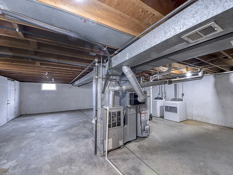 6819 NW Park Plaza Dr — Photo 13