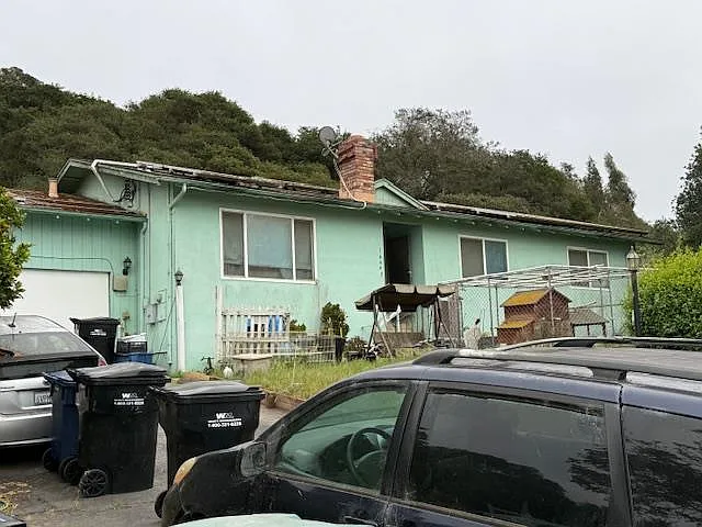 16490 Charles Schell Ln photo 1