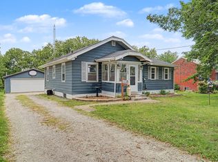 3102 E Tiffin Ave, Des Moines, IA 50317