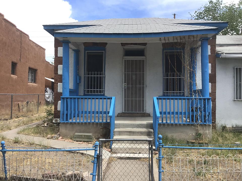 1st image of 204 Arno St NE