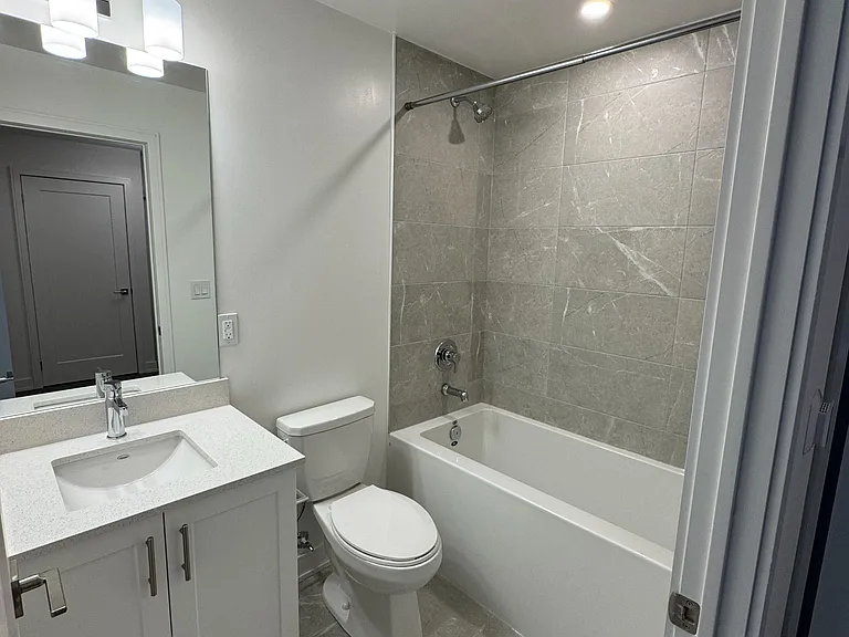 715 Davis Dr #510 — Photo 10