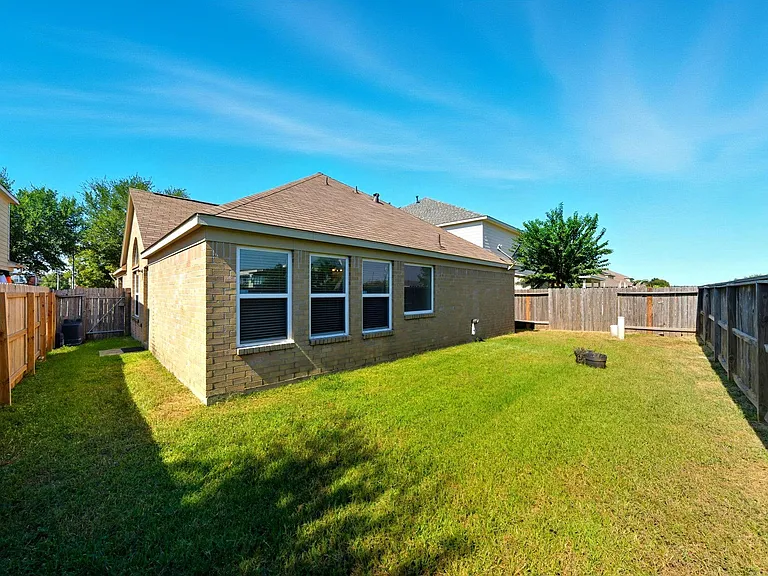 14730 Fir Knoll Way — Photo 34
