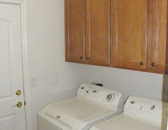 5th image of 2169 Ryedale Ln