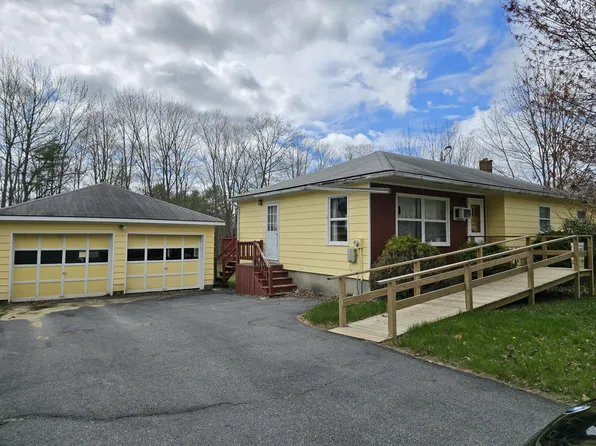 43 Mountain View Drive, Paris, ME 04281