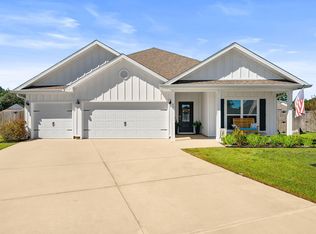 53 Siesta Cir, Freeport, FL 32439