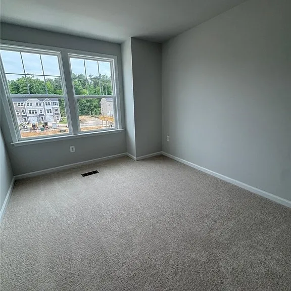 518 Sybil St — Photo 17