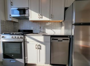 30-64 34th St #4G, Astoria, NY 11103