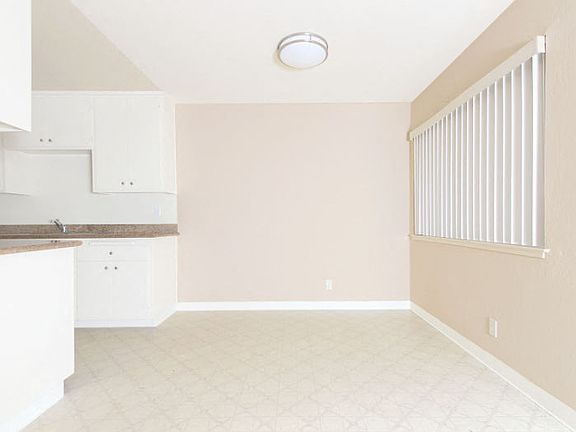 5th image of 2700 Del Medio Ct APT 123