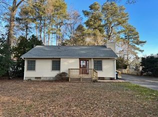 4060 S Riverside Dr, Lanexa, VA 23089