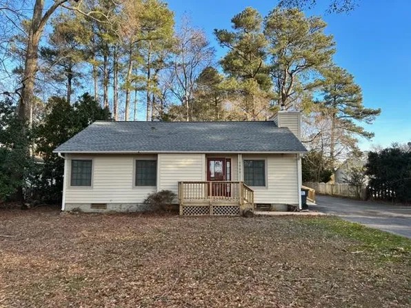 4060 S Riverside Dr, Lanexa, VA 23089