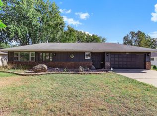 6611 McKinley St NE, Fridley, MN 55432