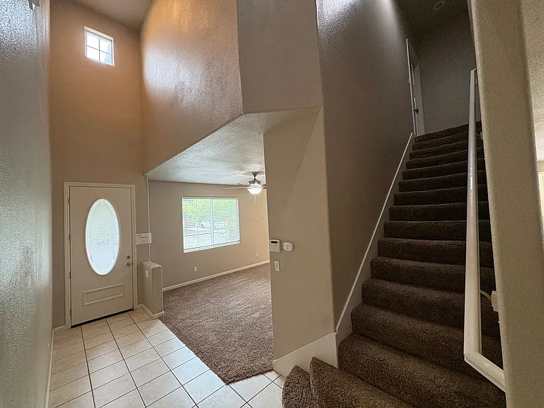 1249 N Julieann Ct — Photo 37