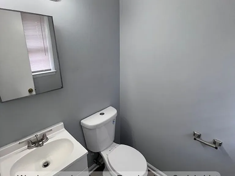 6212 Fanning Cir — Photo 10
