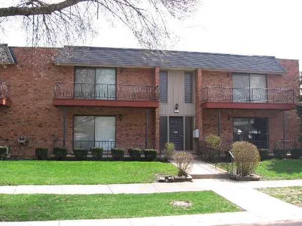607 Carroll Pkwy #101, Glenwood, IL 60425