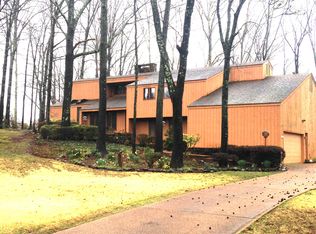 8665 Beechcroft Pl N, Cordova, TN 38016
