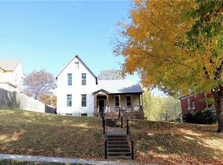 919 Atchison St, Atchison, KS 66002