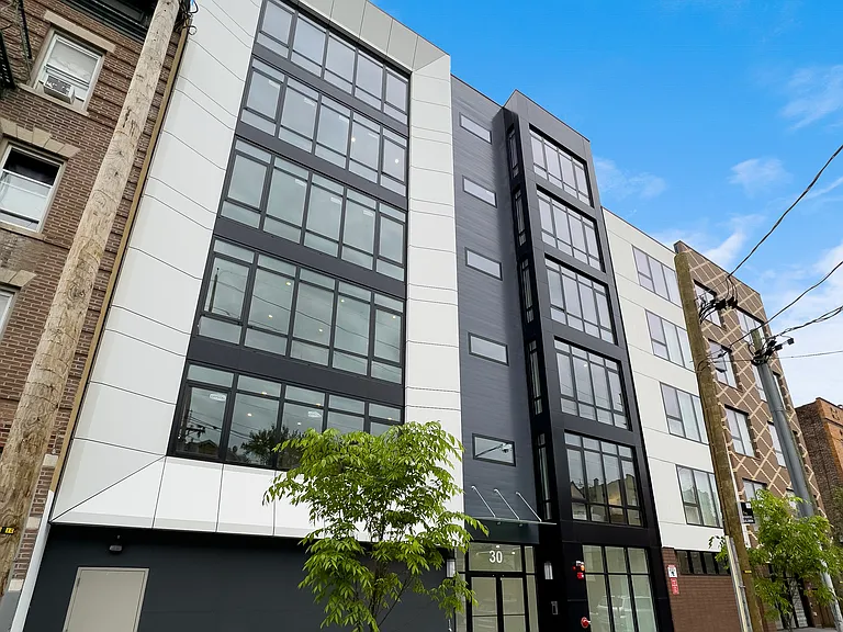 30 Vroom St — Photo 18