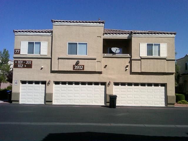 1st image of 3932 Pepper Thorn Ave #3