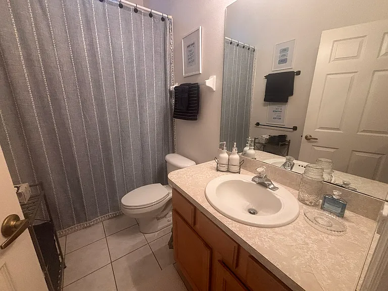 399 Renaissance Ave — Photo 25