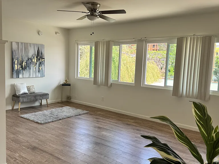 22608 Ocean Ave #15 — Photo 7