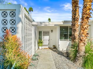 248 E Canyon Vista Dr, Palm Springs, CA 92264