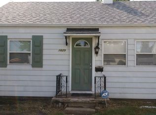 1629 S Vernon St, South Bend, IN 46613