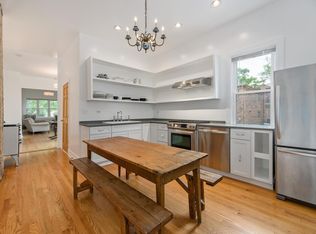 2515 W Lyndale St #1, Chicago, IL 60647