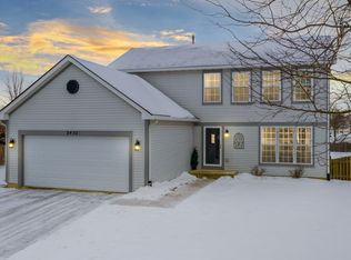 2452 La Costa Ct, Aurora, IL 60503