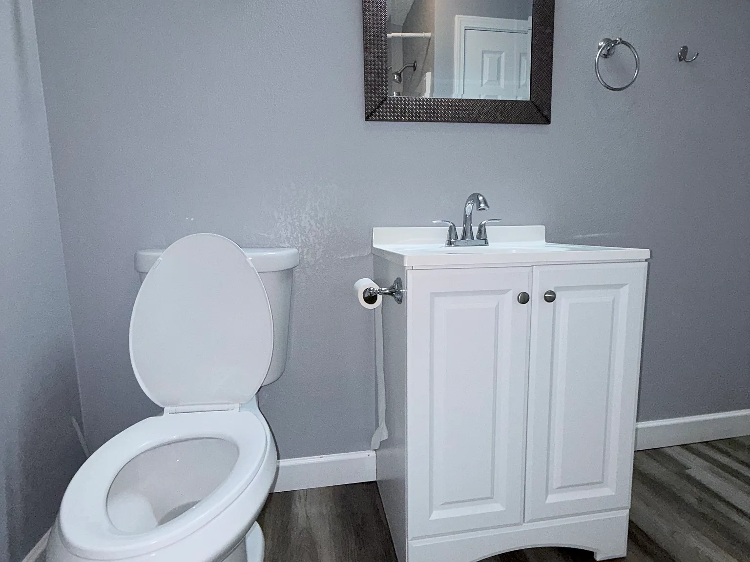 2 bed, 950 sqft, $1,700 — Photo 4