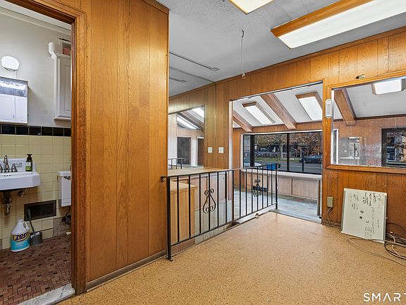 5th image of 1422 Dixwell Avenue