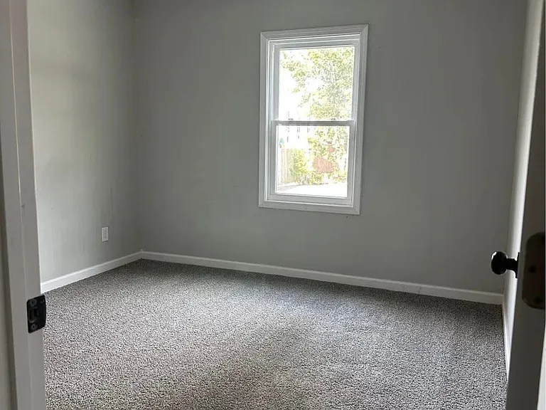 112 Cherry Acres Dr — Photo 5