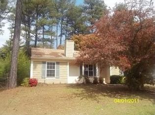 6181 Hyde Park Ln, Lithonia, GA 30058