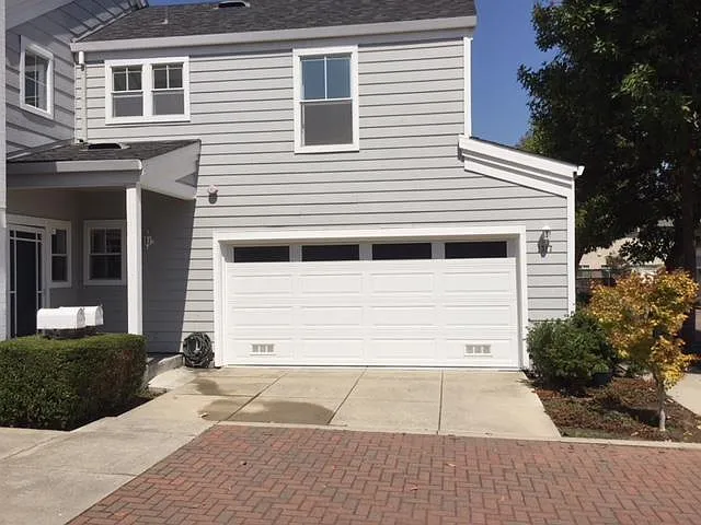 1317 Yarmouth Ter — Photo 2